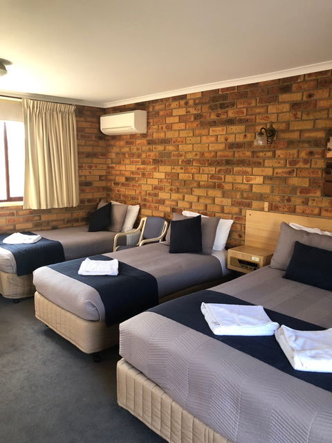 Ocean View Motor Inn Merimbula - Darwin Holiday 2