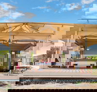 Pebble Point - Darwin Holiday