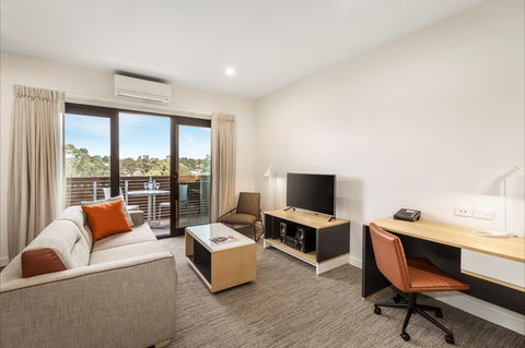 Quest Nowra - Darwin Holiday 2