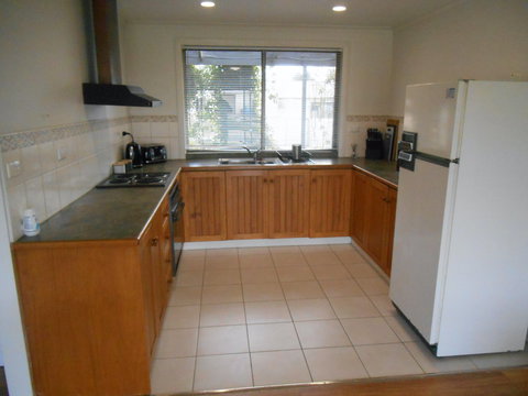 Roshy's Retreat - Darwin Holiday 1