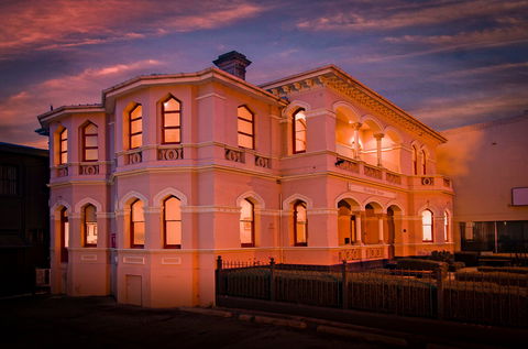 Roxburgh House Apartments - Darwin Holiday 0