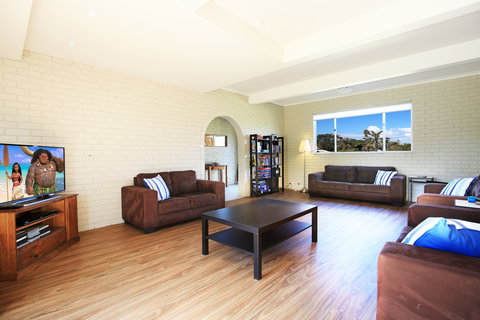 Summer Sands - Darwin Holiday 0