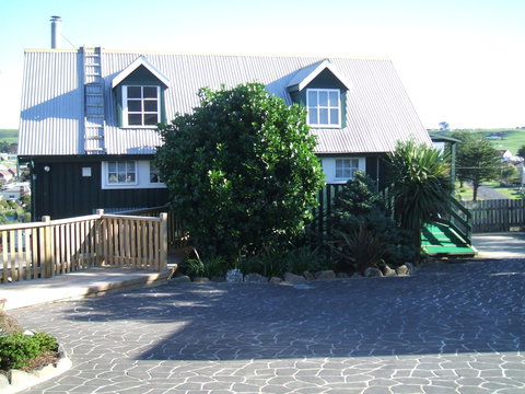 Touchwood Cottages & Gallery & Cafe - Darwin Holiday 2