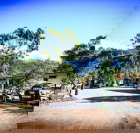 Under The Mount - Darwin Holiday
