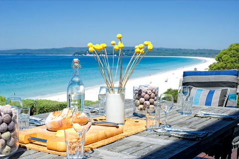 White Sands Hyams Beach, Jervis Bay - Darwin Holiday 0