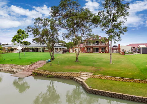 Windy's At Wellington - Darwin Holiday 1