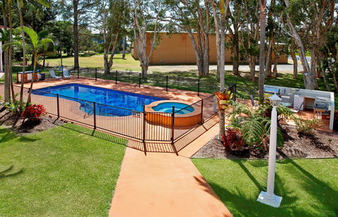 Yamba Aston Motel - Darwin Holiday 2