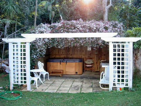 Curtis Falls Mountain Retreat - Darwin Holiday 2