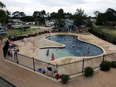 Bairnsdale Holiday Park - Darwin Holiday 3