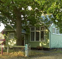 Old School Bed and Breakfast - Darwin Holiday