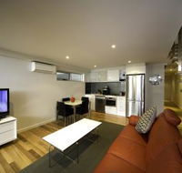 5 Knots Metung - Darwin Holiday