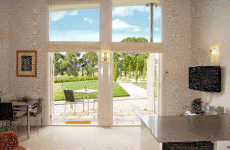 The Gatehouse At Villa Raedward - Darwin Holiday 4