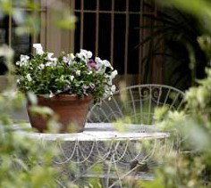 Bishopgate House - Darwin Holiday 1