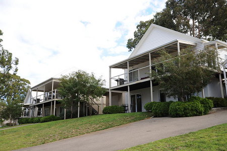 McMillans Of Metung Coastal Resort - Darwin Holiday 1