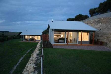 Anchors Port Campbell - Darwin Holiday 5