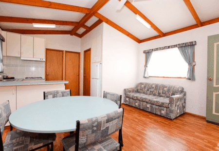 Desert City Holiday Park - thumb 2