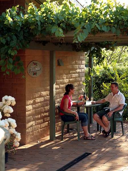 Nanga Gnulle - Darwin Holiday 5