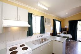 BIG4 Bendigo Ascot Holiday Park - Darwin Holiday 1