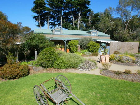 Hill Of Content - Darwin Holiday 1