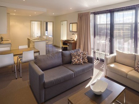 Quest Glen Waverley - Darwin Holiday 1