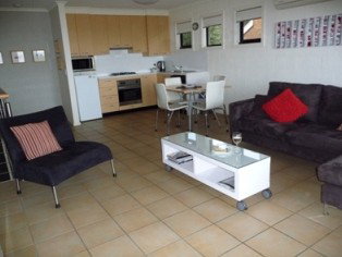 On The Esplanade - Darwin Holiday 3