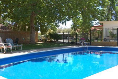 Aarinda Holiday Apartments - Darwin Holiday 4