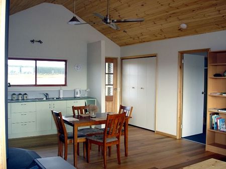 Frog Gully Cottages - Darwin Holiday 1