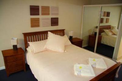 Ultimate Holiday Apartments - Darwin Holiday 3