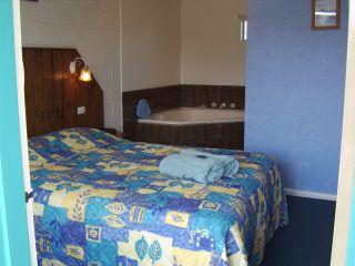 Pelicans Motel San Remo - Darwin Holiday 2