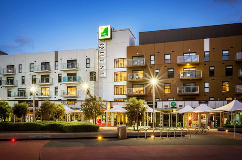 Quest Docklands - Darwin Holiday 0