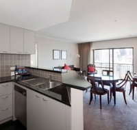 Mantra On Russell - Darwin Holiday