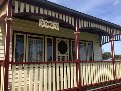 Belfast Cottages - Darwin Holiday 4