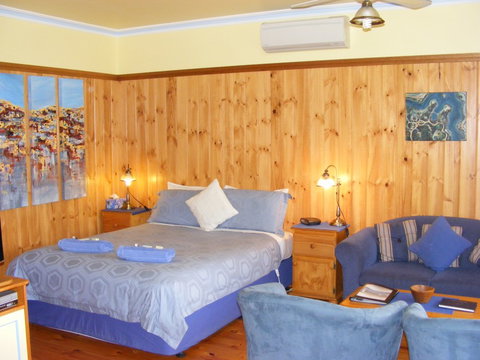 Belfast Cottages - Darwin Holiday 6