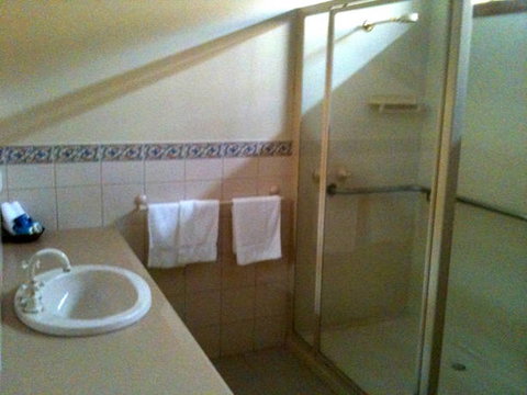 Camellia Court House And Holiday Apartments - Darwin Holiday 2