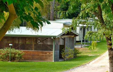 A Wangralea Caravan Park - Darwin Holiday 2