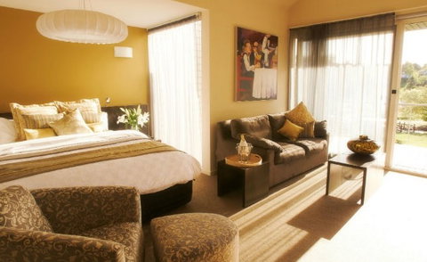 Lake House - Darwin Holiday 3