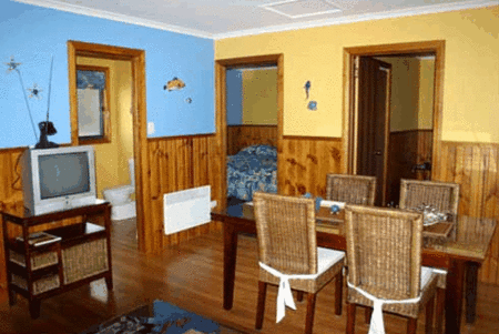 Bicheno's Gallery and Apartments