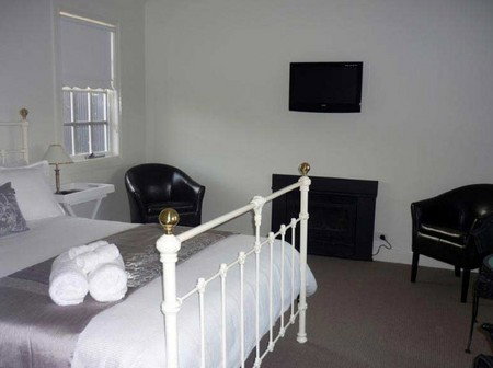 Calgary House & Cottage Accommodation - Darwin Holiday 5