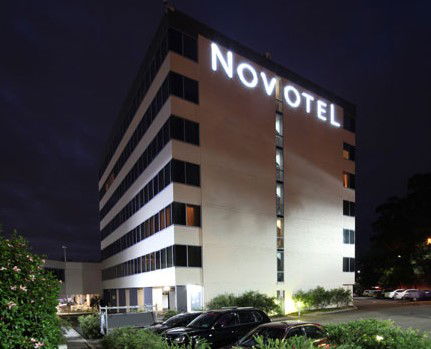 Novotel Sydney Rooty Hill - Darwin Holiday 0