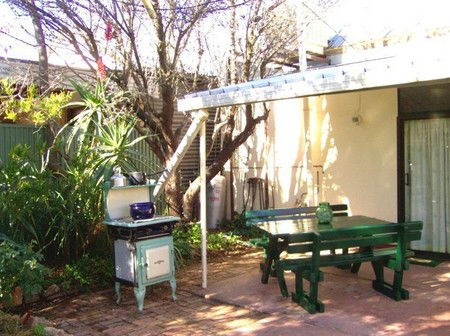 A Miner's Rest - Darwin Holiday 5