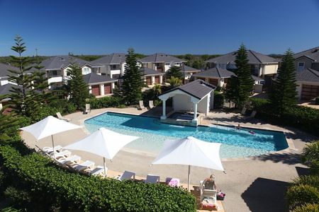 Sands At Yamba - Darwin Holiday 1