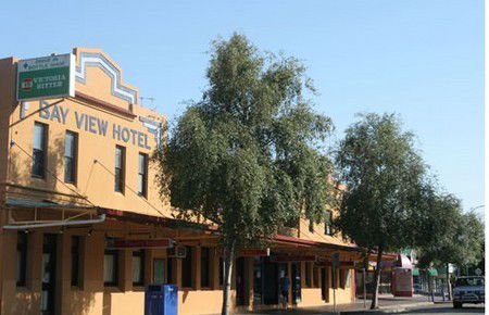 Bay View Hotel - Darwin Holiday 1