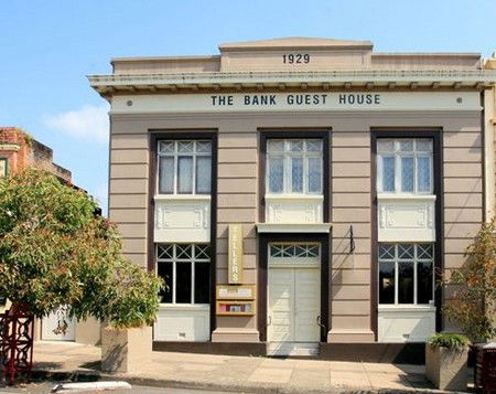 The Bank Guest House & Tellers Restaurant - Darwin Holiday 0
