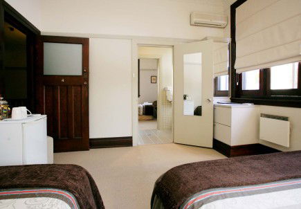 The Bank Guest House & Tellers Restaurant - Darwin Holiday 3