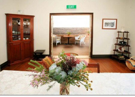 The Bank Guest House & Tellers Restaurant - Darwin Holiday 4