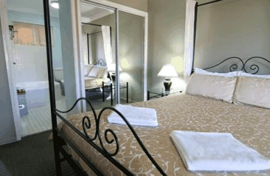 Ashby House Motor Inn - Darwin Holiday 1