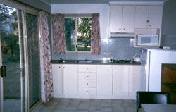 Carinya Cabins & Caravan Park - Darwin Holiday 1