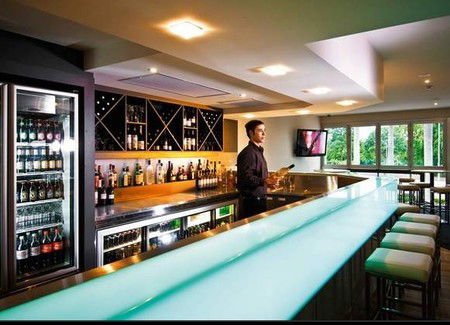 Watermark Hotel Brisbane - Darwin Holiday 1