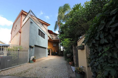 Rooftops Bed & Breakfast - Darwin Holiday 10