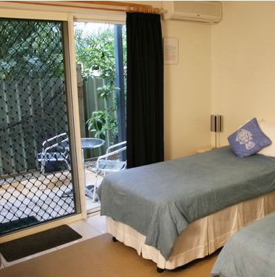 Beach House Bed & Breakfast - Darwin Holiday 1
